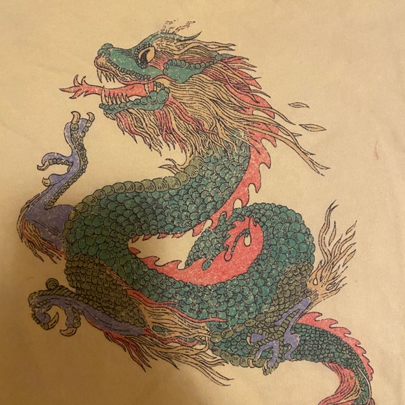 Yellow Baby tee dragon graphic tee - Picture 2 of 4